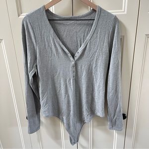 Abercrombie & Fitch Button Long Sleeve Bodysuit